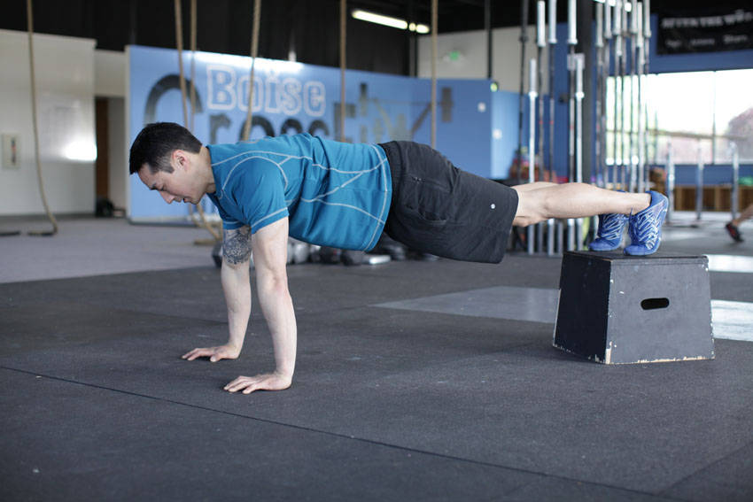 Decline Push-Up