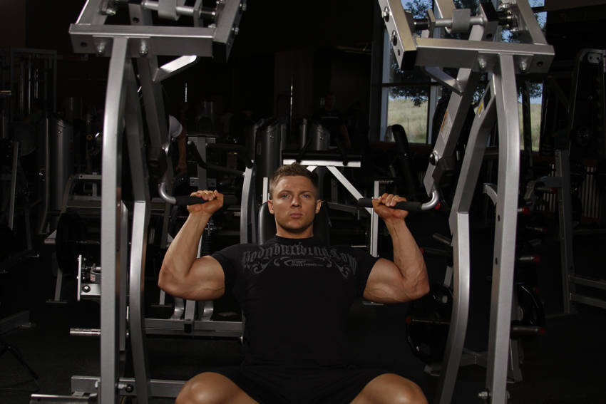 Leverage Shoulder Press