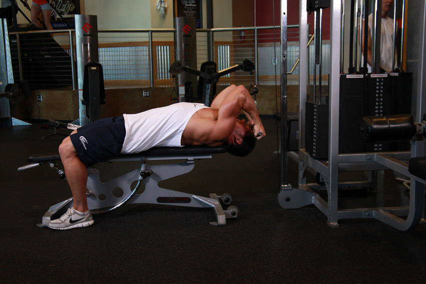 Lying Close-Grip Bar Curl On High Pulley
