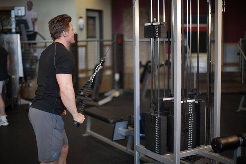 Rope Straight-Arm Pulldown